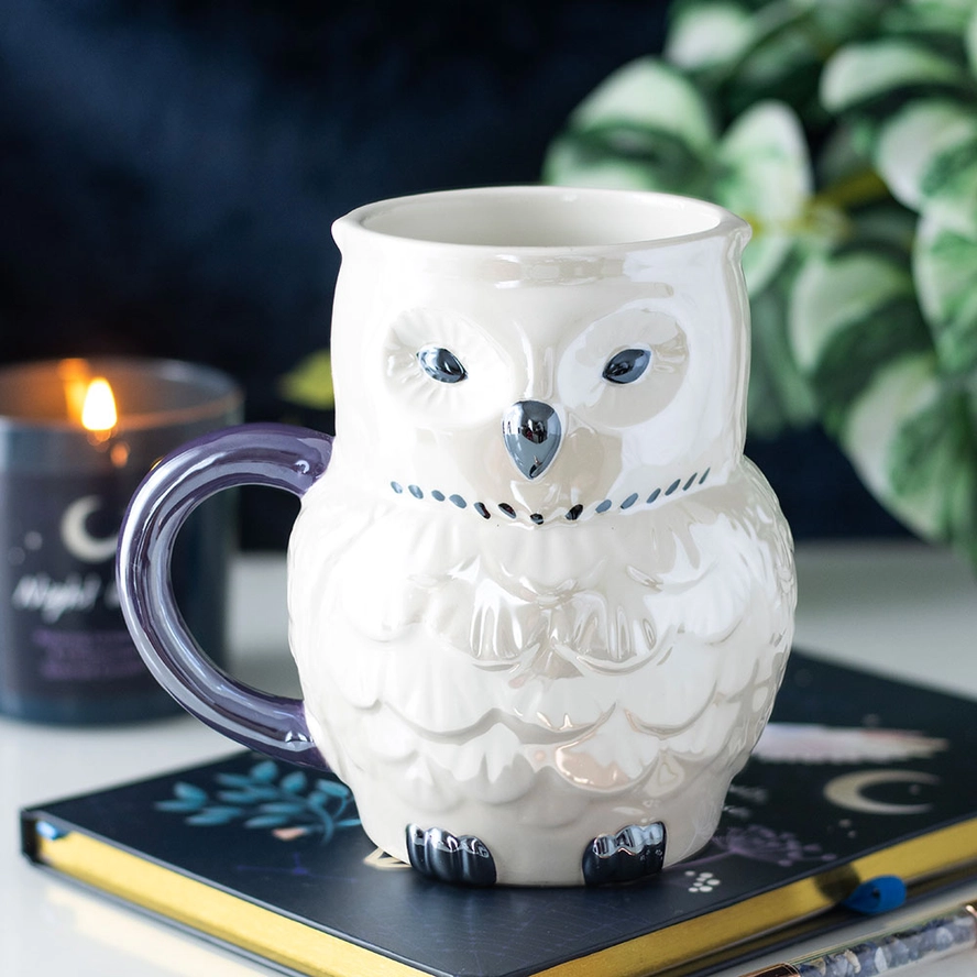 Iridescent White Owl-Shaped Mug – Enchanting Ceramic Cup